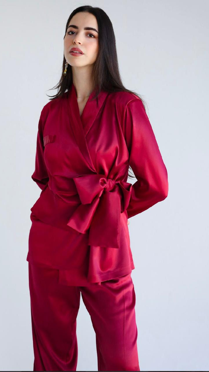 The Bow Suit Champagne