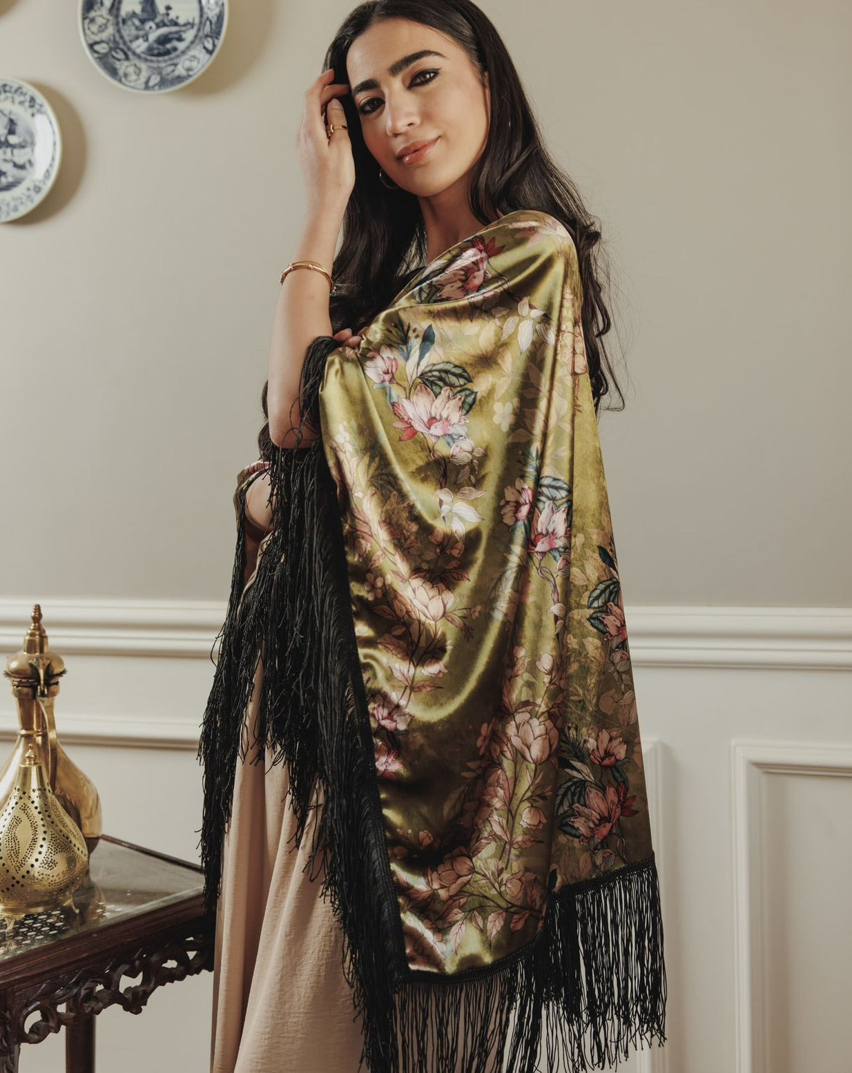 Imprime Fringes Shawl
