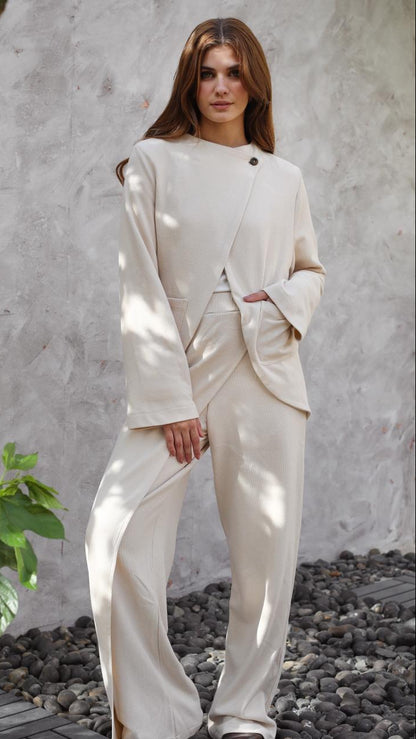 The luxe knit Off white Jacket