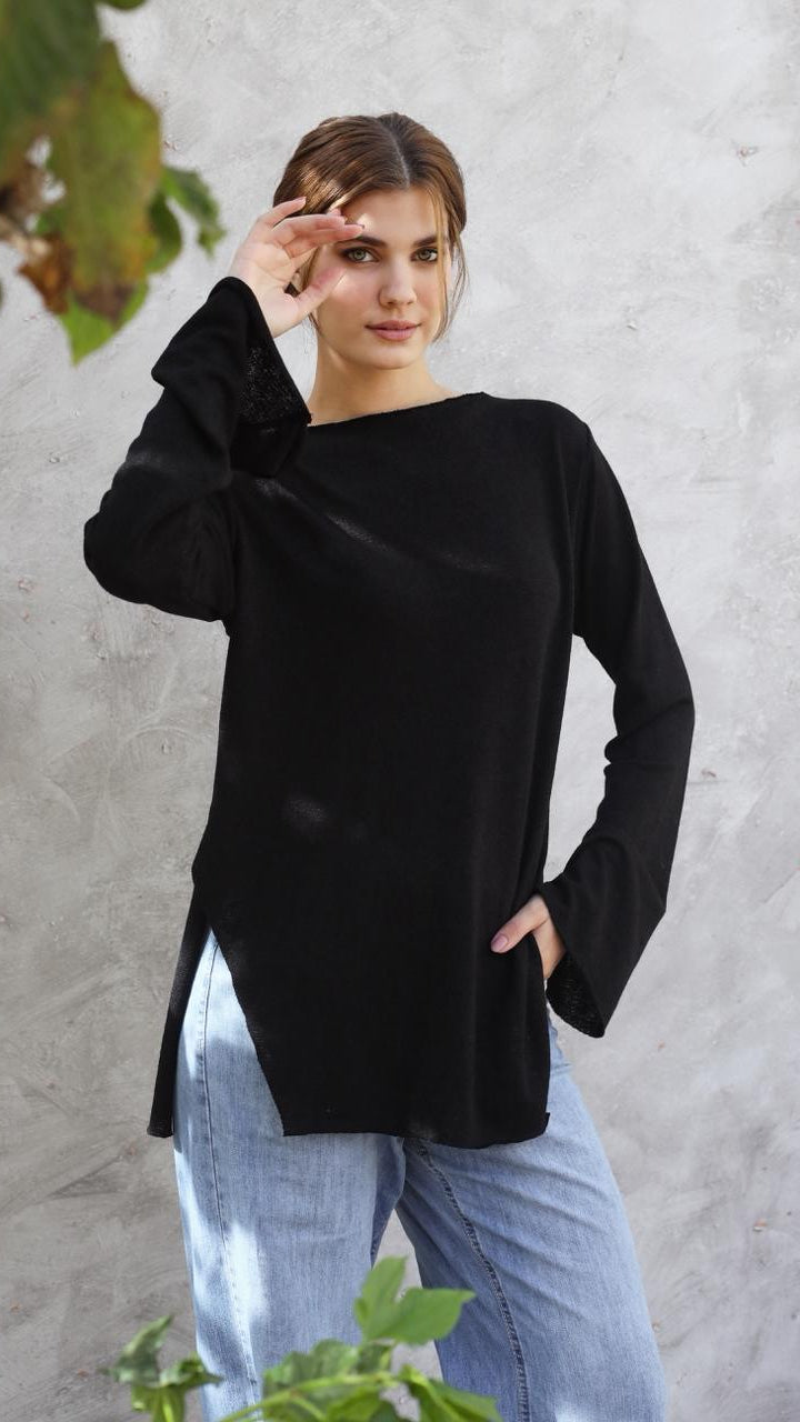 The Knit Duo Black Top
