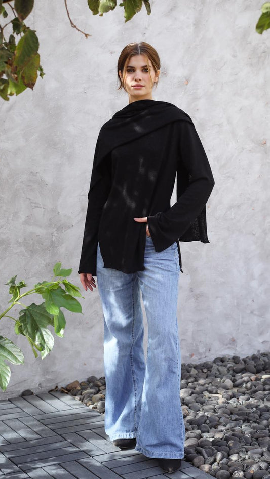 The Knit Duo Black Top