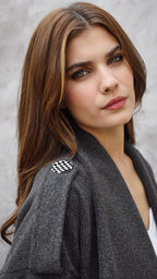 Grand Scarf Gray Coat