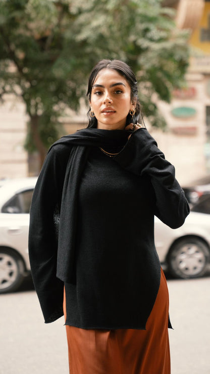 The Knit Duo Black Top