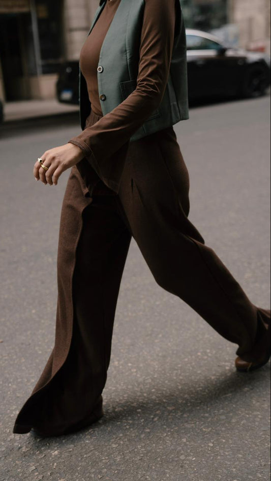 The luxe knit Brown Trousers