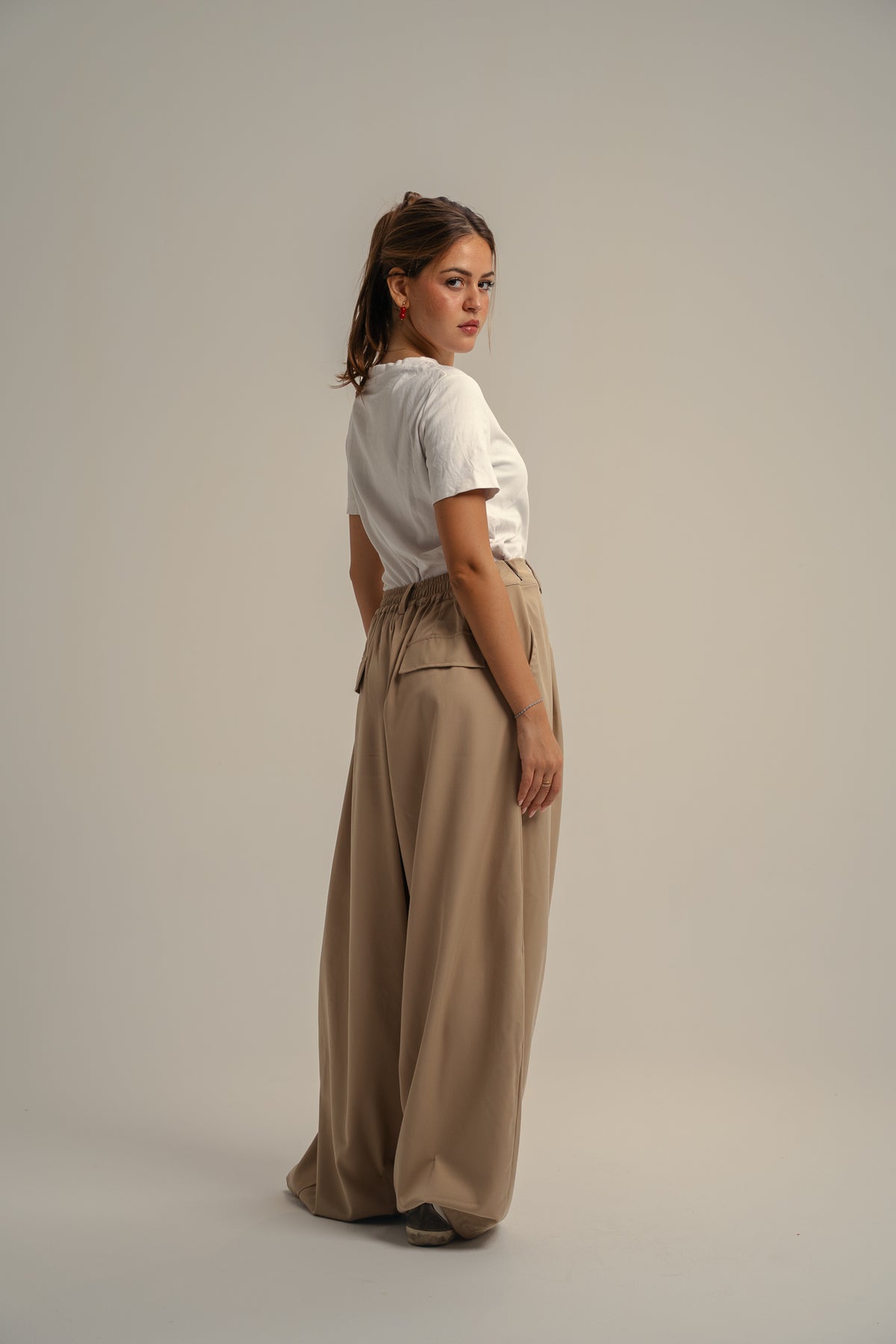 Wide leg Barrel Trousers