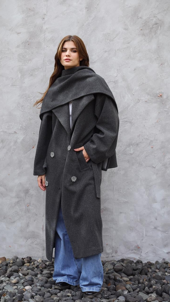 Grand Scarf Gray Coat