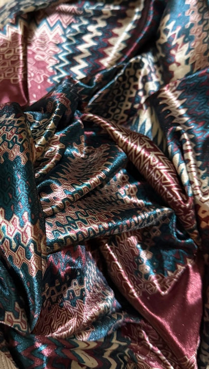 Geometric green Velvet Shawl