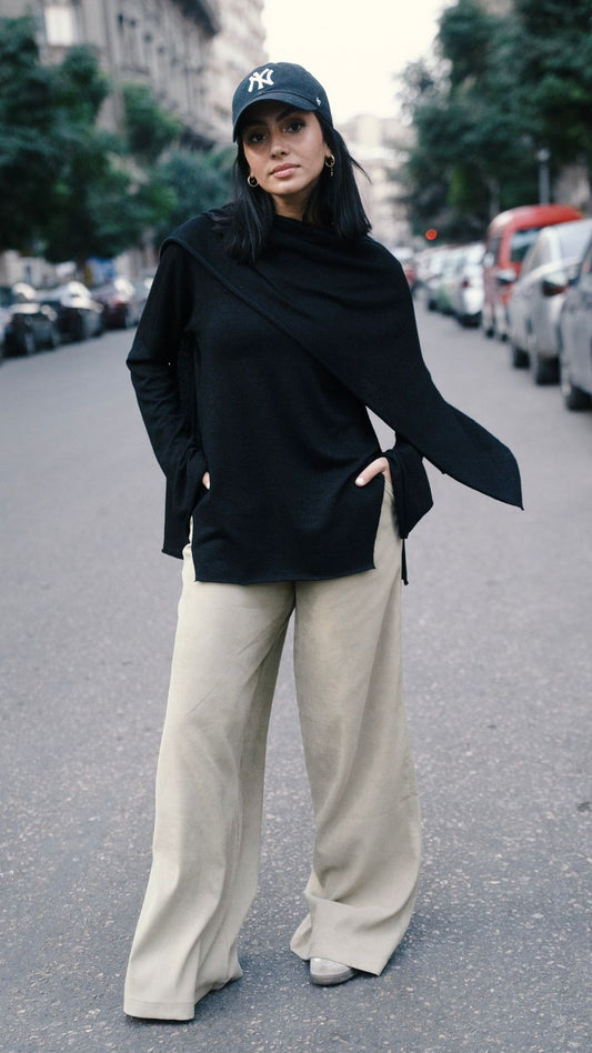 The Knit Duo Black Top